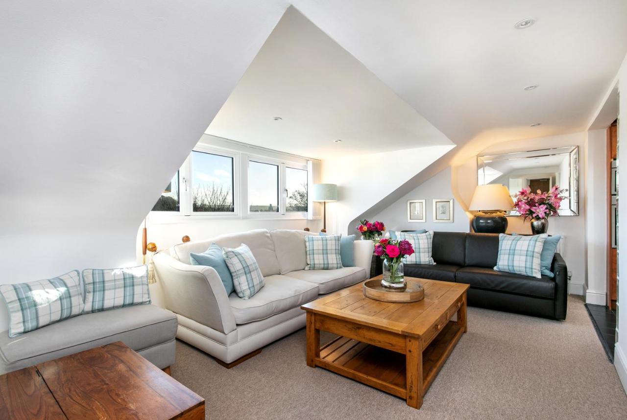 The Sky Penthouse Daire Winchester Dış mekan fotoğraf